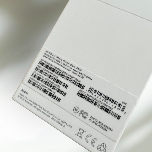 🟢5/$25 iPhone 12 Mini empty box with accessories - Picture 6 of 8